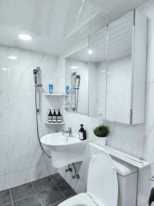 アパート Charm Stay In Seoul, 3R2B, Arex, Digitalmediacitystation 3Minutes, Hongdae